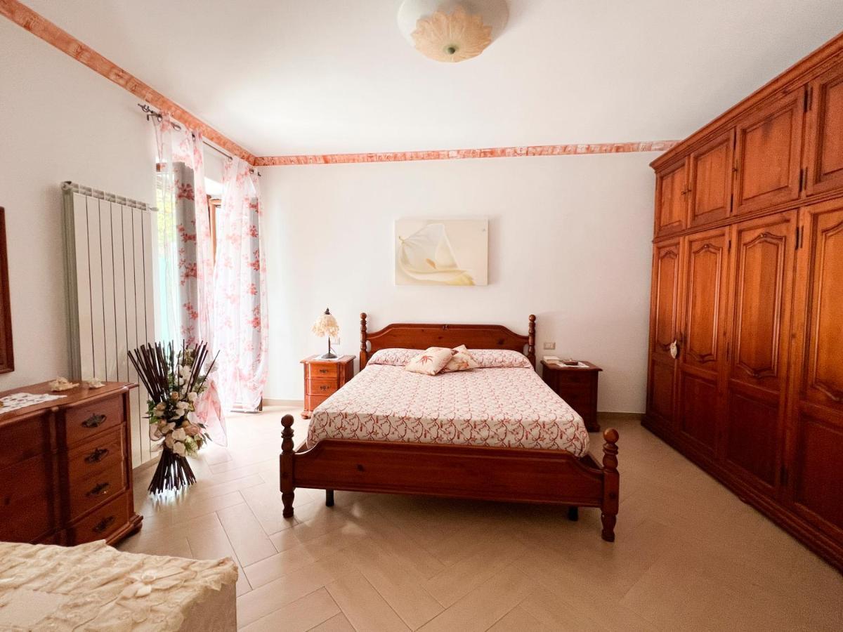 Apartamento Il Mosaico Al Mare Isquia Exterior foto