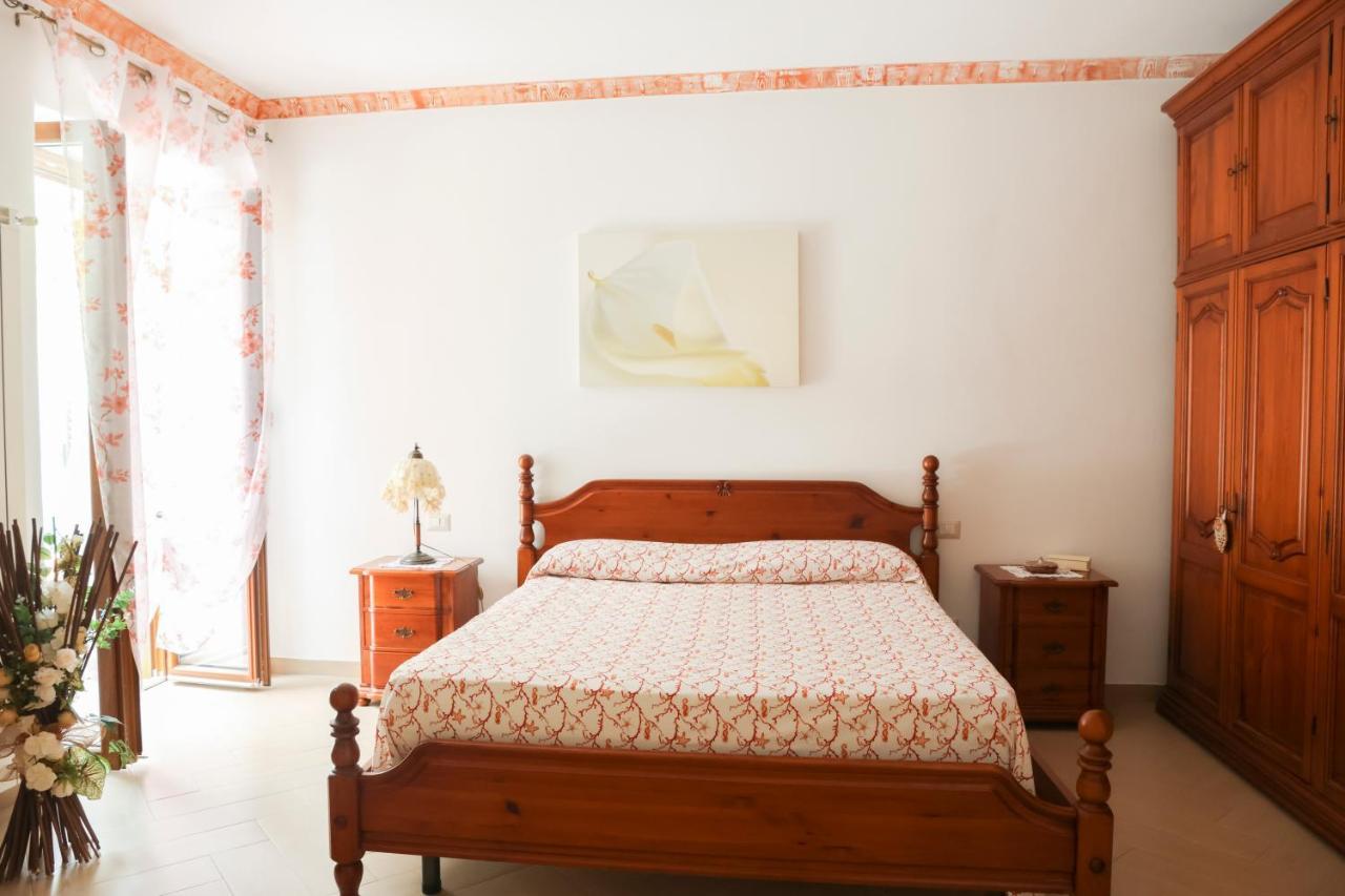 Apartamento Il Mosaico Al Mare Isquia Exterior foto